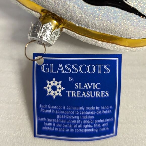 NHL Pittsburg Penguins Glasscots Slavic Treasures Blown Glass Christmas Ornament - Picture 3 of 7
